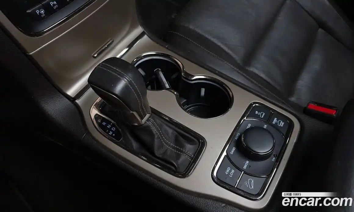 Jeep Cherokee 2017 3.0 Автомат в Москве № 232460, фото 7