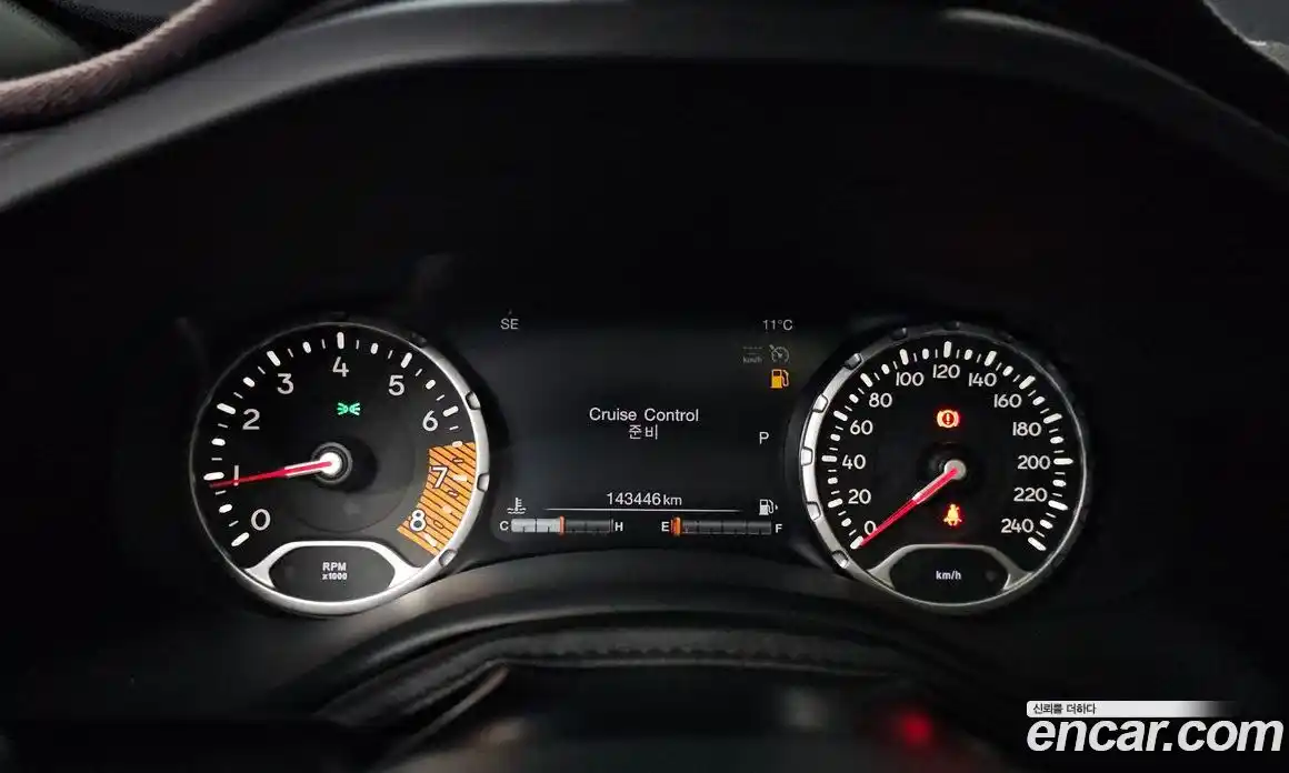 Jeep Renegade 2019 2.4 Автомат в Москве № 232710, фото 17