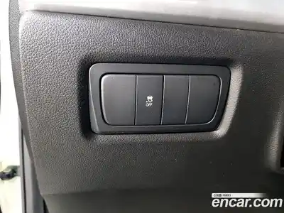 SsangYong Korando 2015 2.0 Автомат в Москве № 24201, миниатюра 12