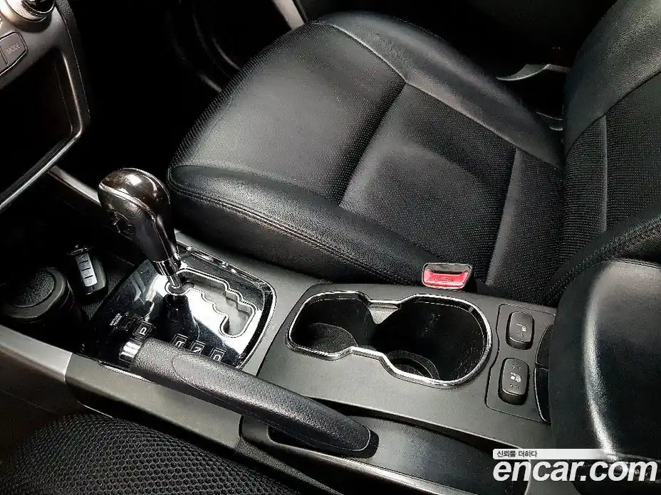 SsangYong Korando 2015 2.0 Автомат в Москве № 24201, фото 14