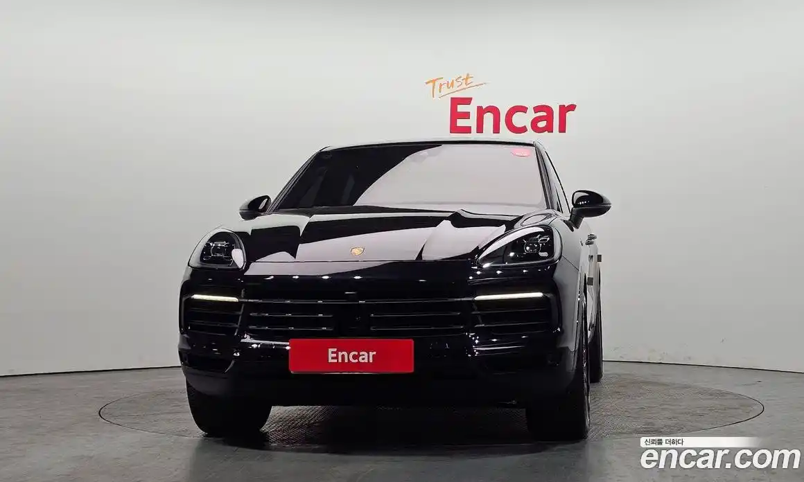 Porsche Cayenne 2023 3.0 Автомат в Москве № 251406, фото 3