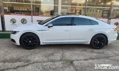 Volkswagen Arteon 2019 2.0 Автомат в Москве № 255152, миниатюра 6