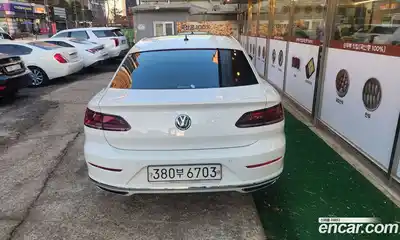 Volkswagen Arteon 2019 2.0 Автомат в Москве № 255152, миниатюра 9