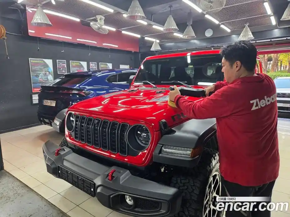 Jeep Wrangler 2025 2.0 Автомат в Москве № 255255, фото 13