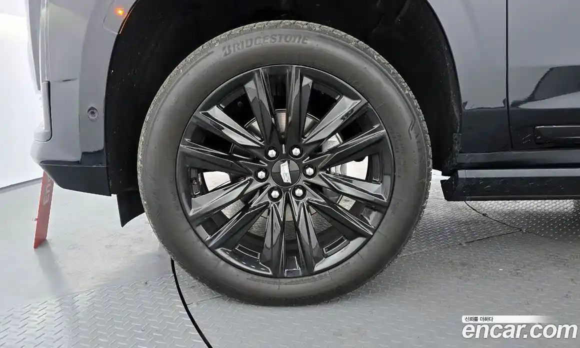 Cadillac Escalade 2022 6.2 Автомат в Москве № 256363, фото 11