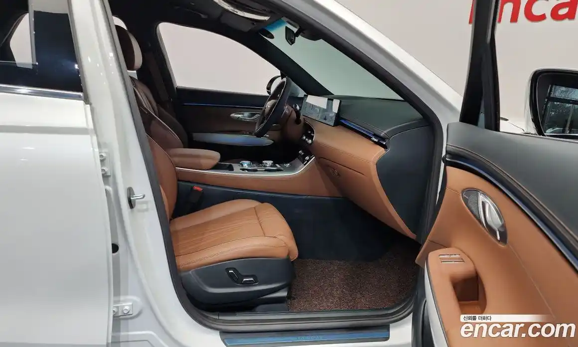 Genesis GV70 2025 2.5 Автомат в Москве № 258378, фото 13