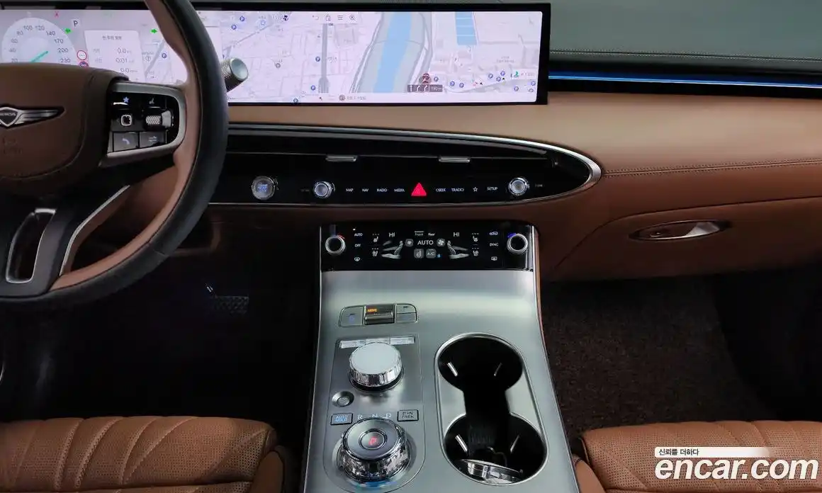 Genesis GV70 2025 2.5 Автомат в Москве № 258378, фото 17