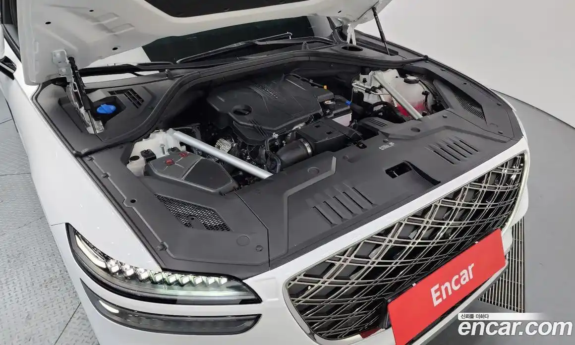 Genesis GV70 2025 2.5 Автомат в Москве № 258378, фото 18