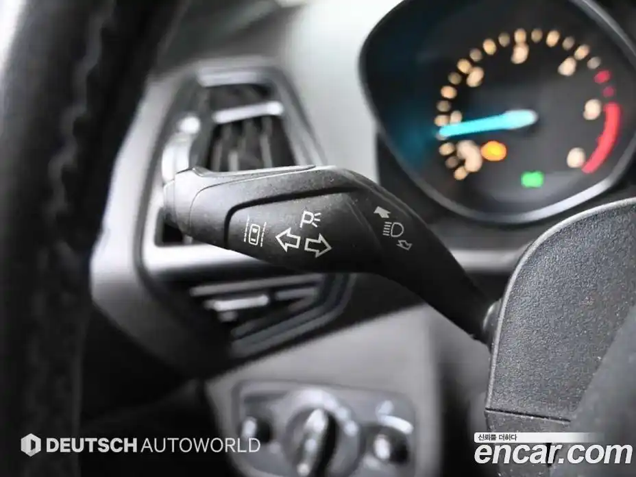 Ford Kuga 2016 2.0 Автомат в Москве № 260114, фото 12