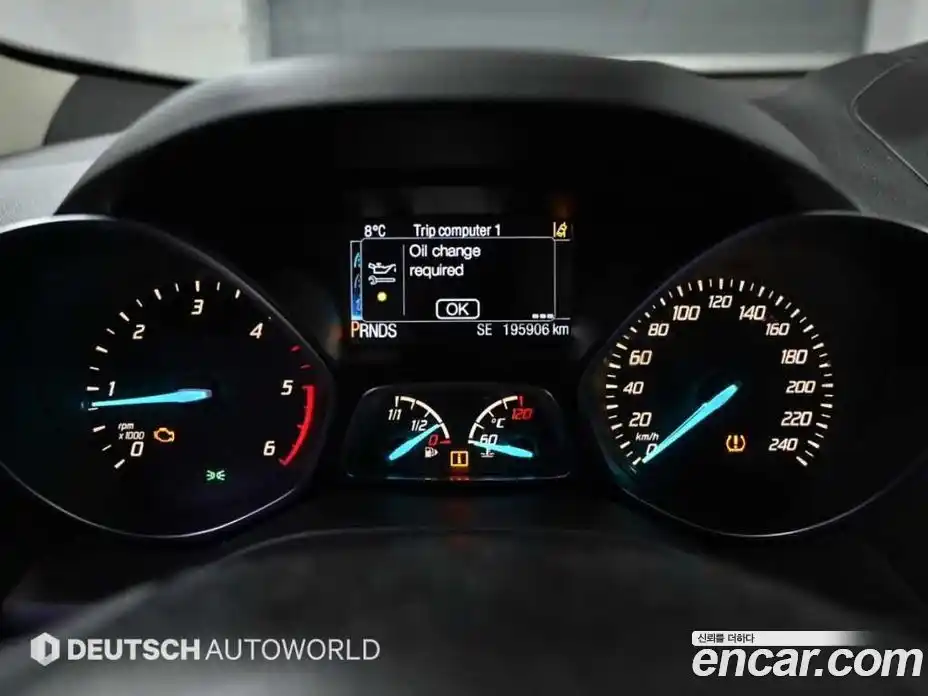 Ford Kuga 2016 2.0 Автомат в Москве № 260114, фото 16