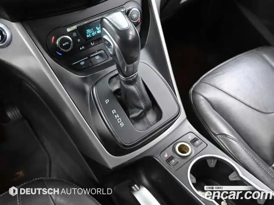 Ford Kuga 2016 2.0 Автомат в Москве № 260114, фото 18