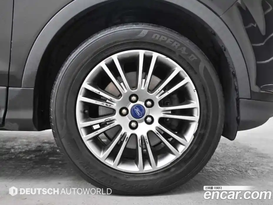 Ford Kuga 2016 2.0 Автомат в Москве № 260114, фото 5