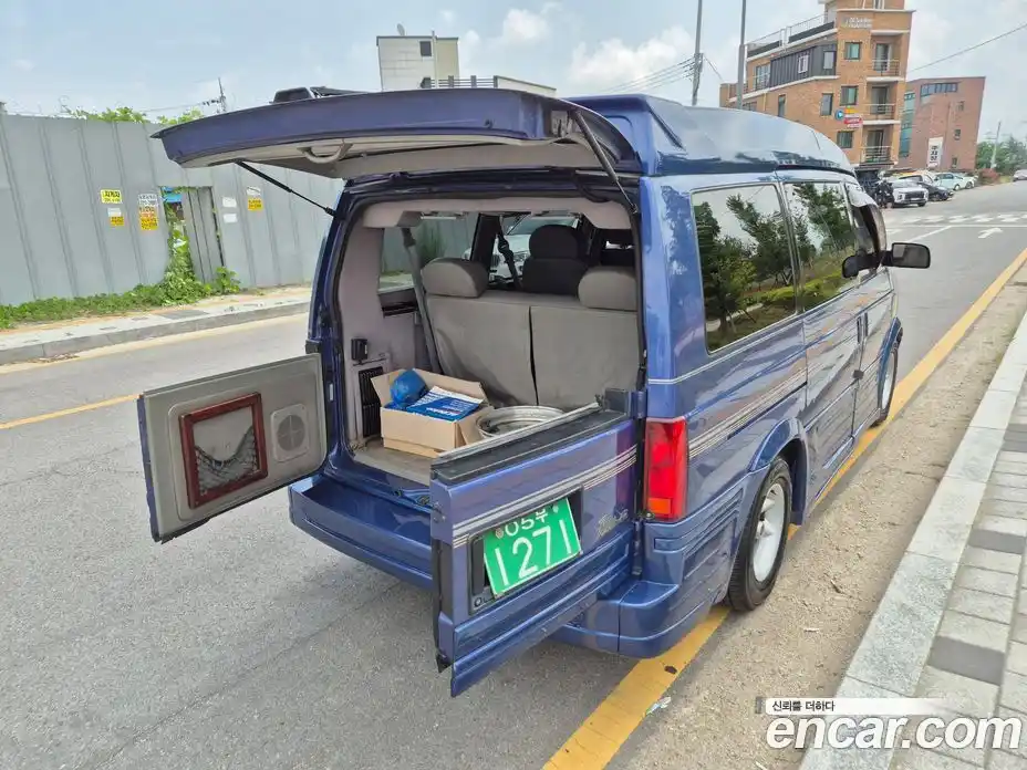 Chevrolet Astro Van 1997 4.3 Автомат в Москве № 260683, фото 20