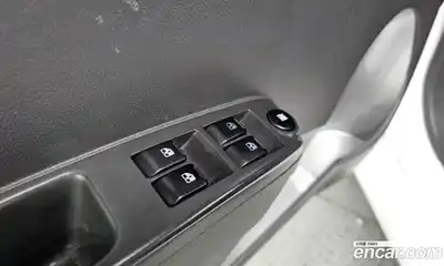 Chevrolet Spark 2012 1.0 Автомат в Москве № 263288, миниатюра 11