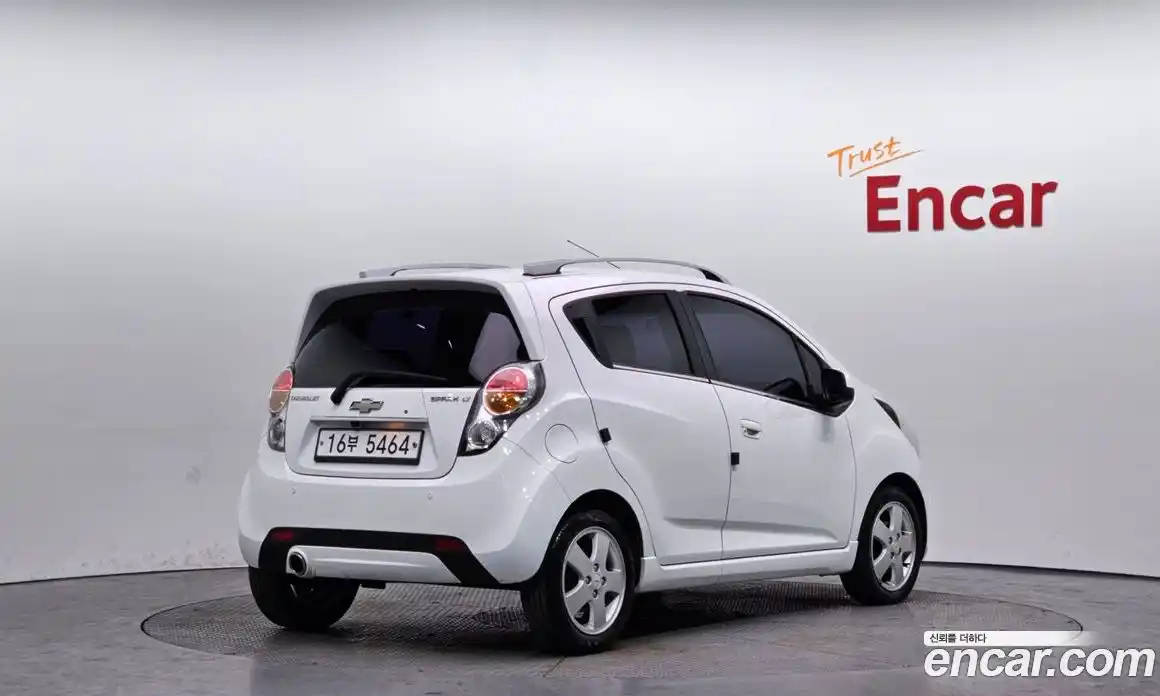 Chevrolet Spark 2012 1.0 Автомат в Москве № 263288, фото 15