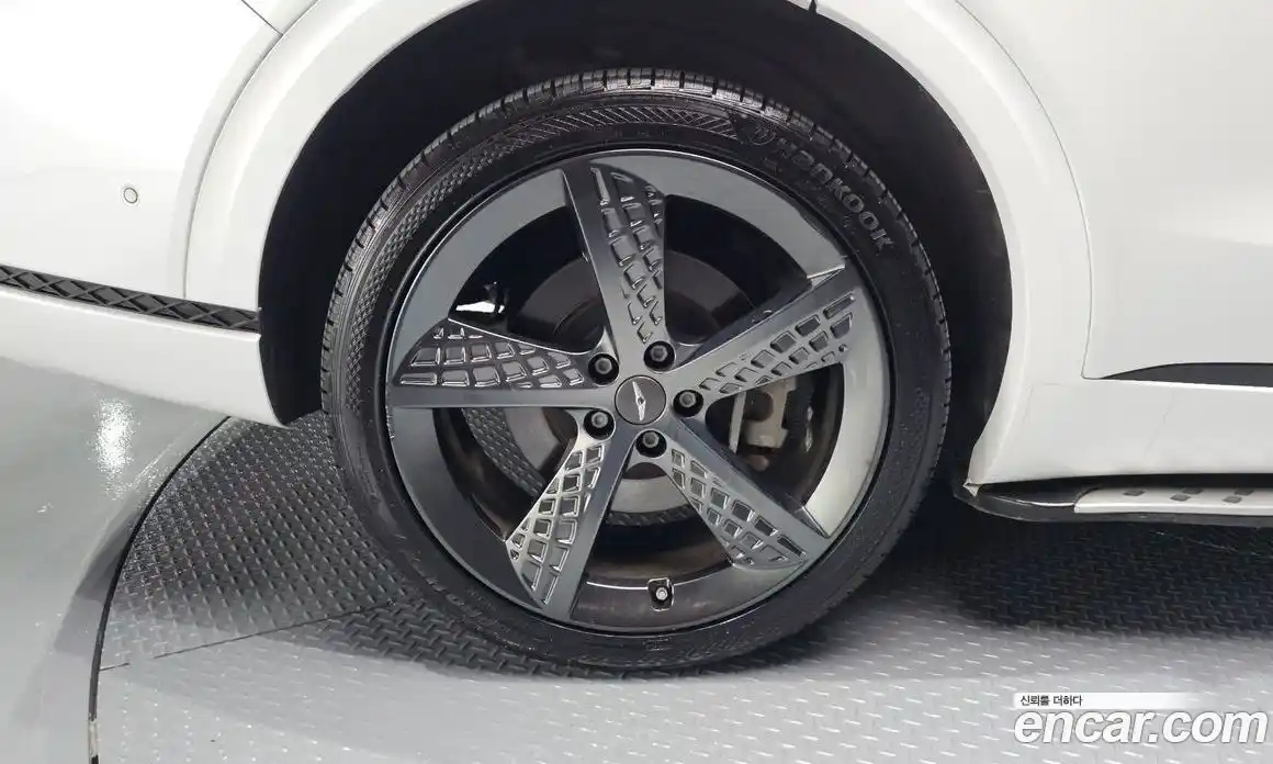 Genesis GV70 2021 2.5 Автомат в Москве № 27039, фото 10