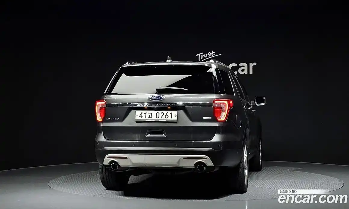 Ford Explorer 2016 2.3 Автомат в Москве № 273466, фото 8