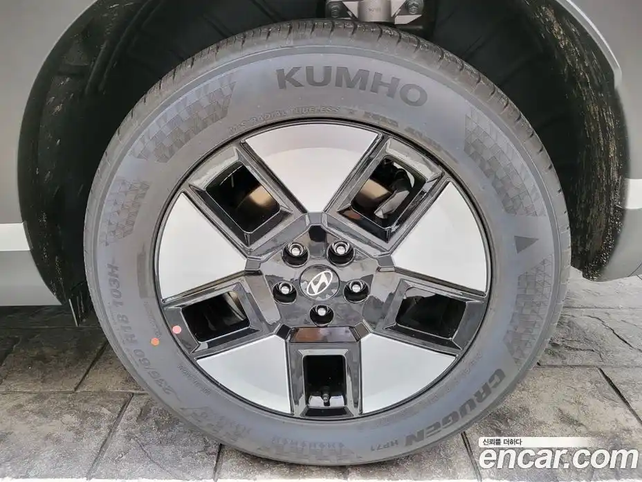 Hyundai Santa Fe 2025 1.6 Автомат в Москве № 274765, фото 5