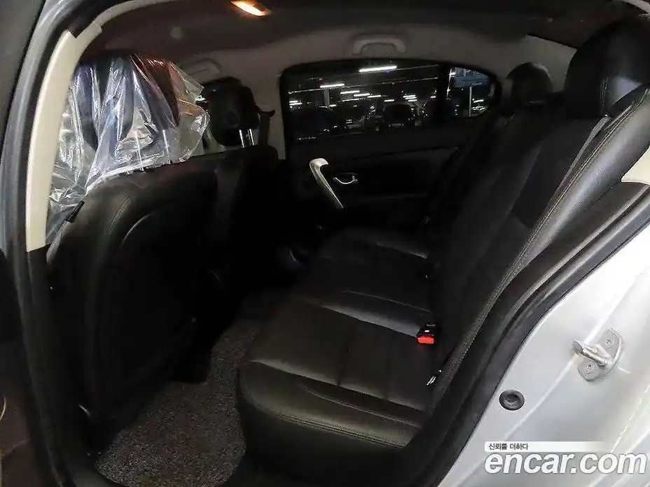 Renault SM5 2019 2.0 Автомат в Москве № 277218, фото 7