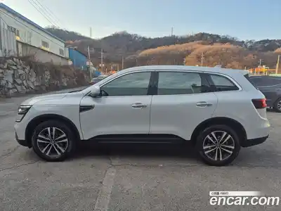 Renault QM6 2021 2.0 Автомат в Москве № 277244, миниатюра 2