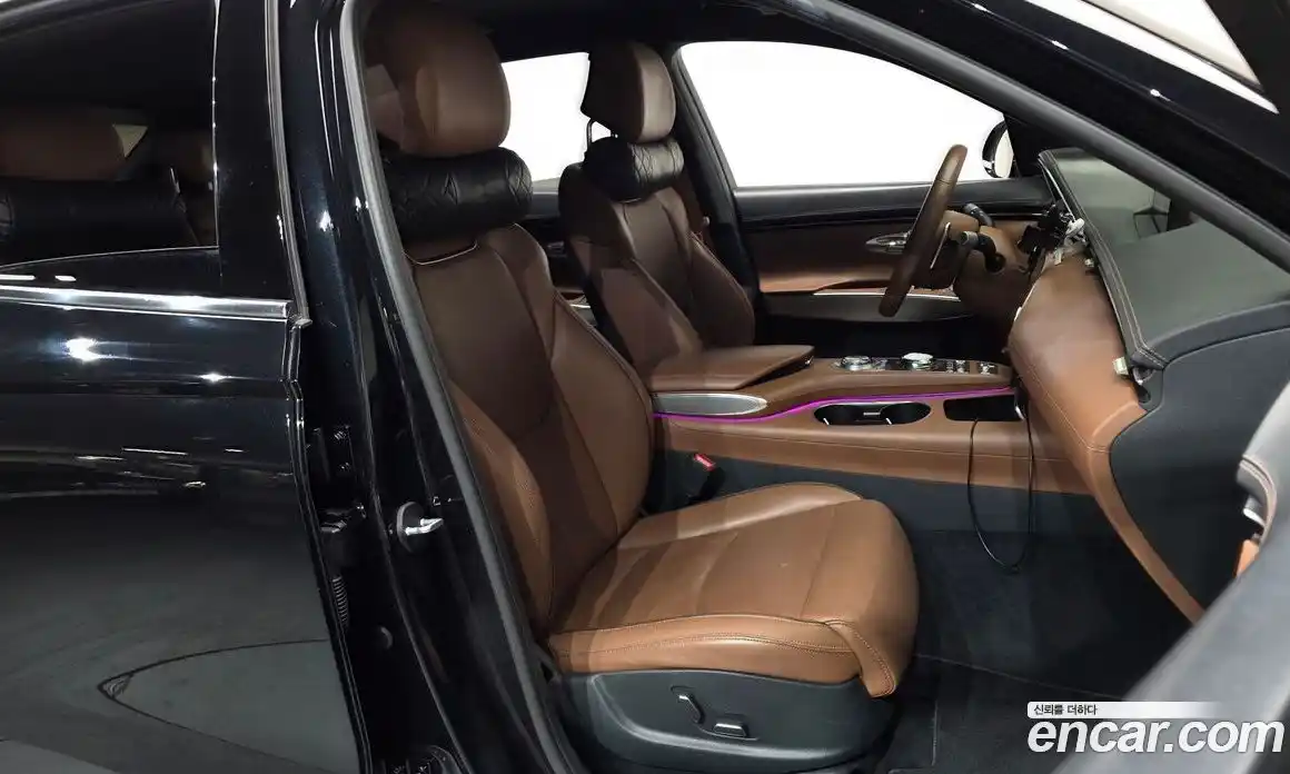 Genesis GV70 2021 2.5 Автомат в Москве № 27724, фото 10