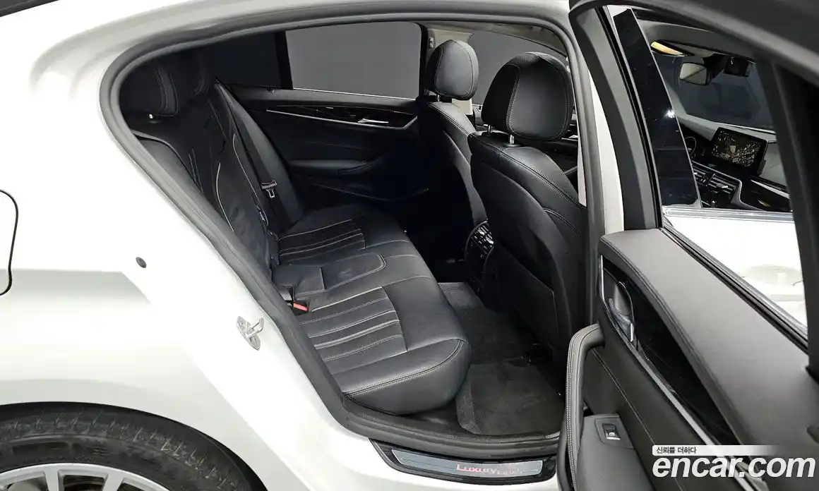 BMW 5-Series 2019 2.0 Автомат в Москве № 282049, фото 17