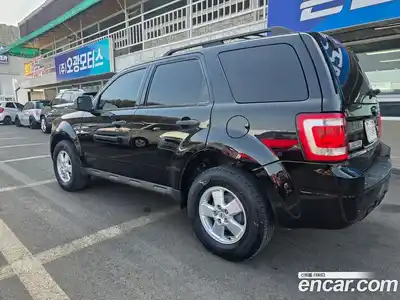 Ford Escape 2010 2.5 Автомат в Москве № 282267, миниатюра 2