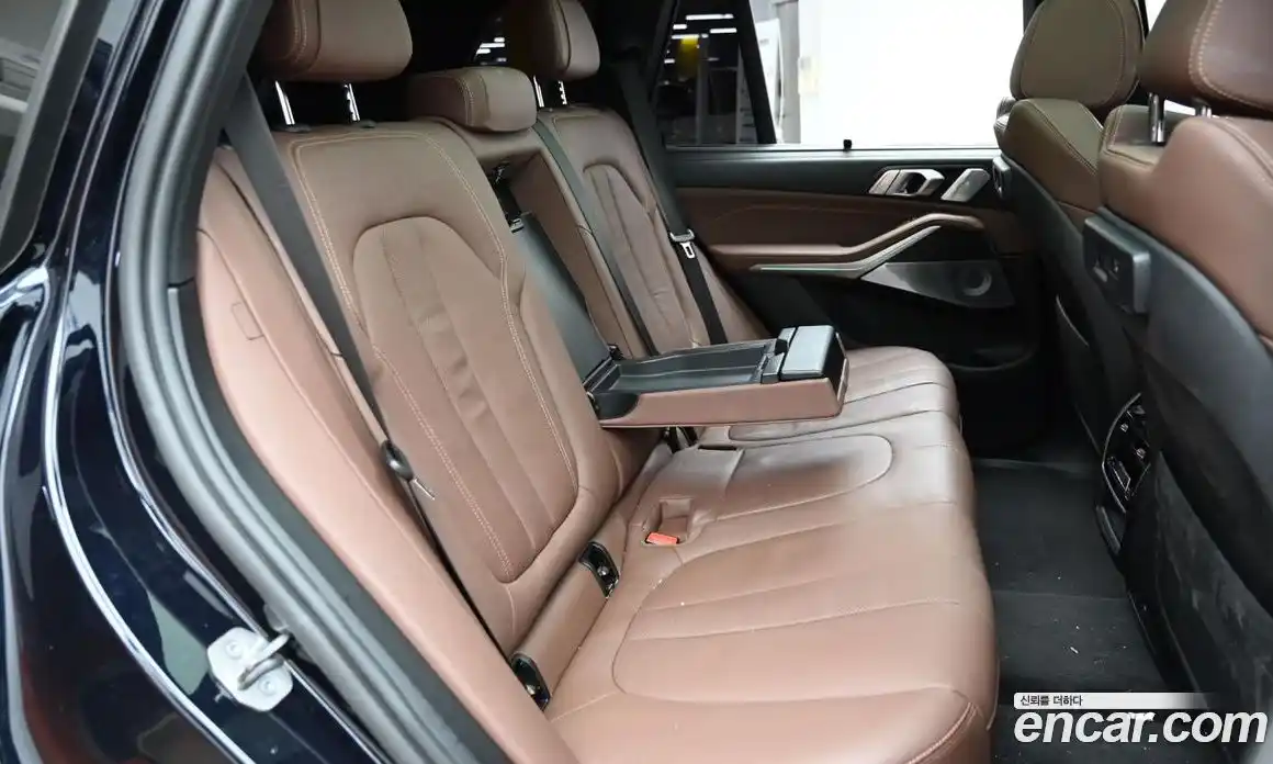 BMW X5 2022 4.4 Автомат в Москве № 282303, фото 12