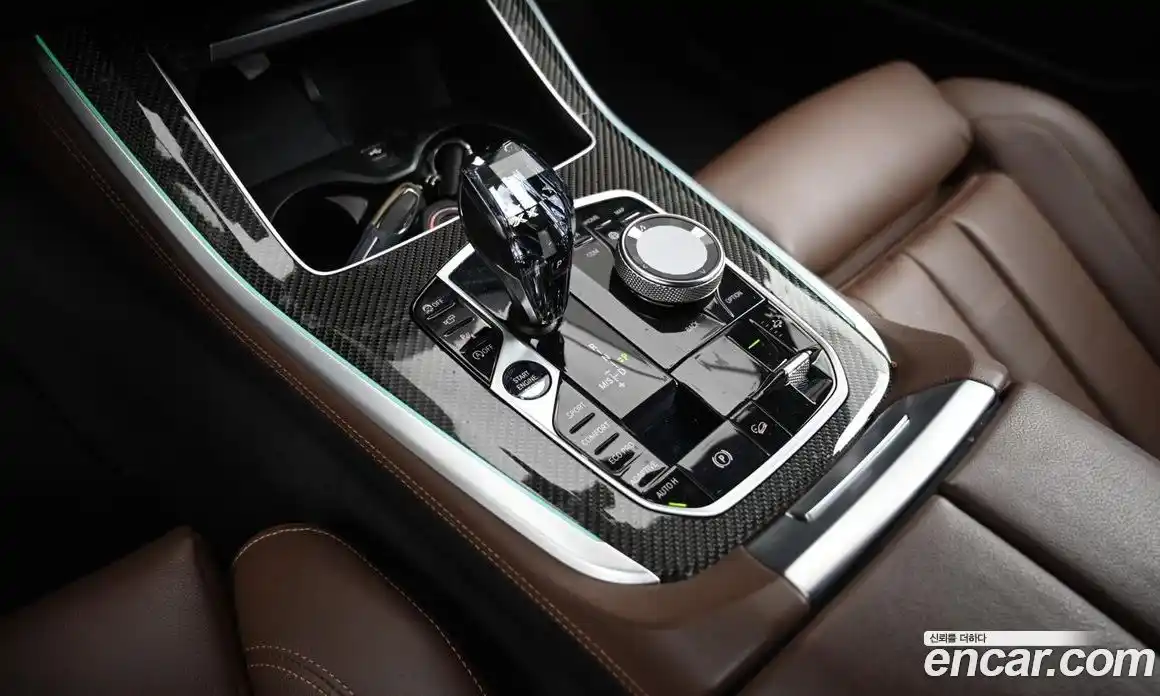 BMW X5 2022 4.4 Автомат в Москве № 282303, фото 9