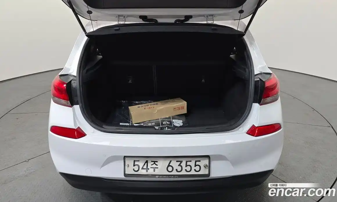 Hyundai i30 2018 1.4 Автомат в Москве № 283585, фото 20