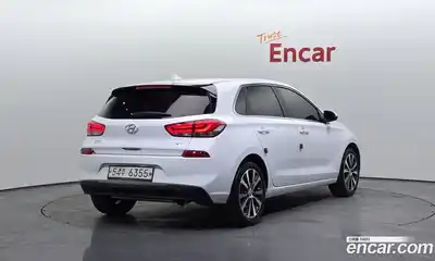 Hyundai i30 2018 1.4 Автомат в Москве № 283585, миниатюра 2