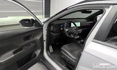 Hyundai Kona 2023 1.6 Автомат в Москве № 283730, миниатюра 8