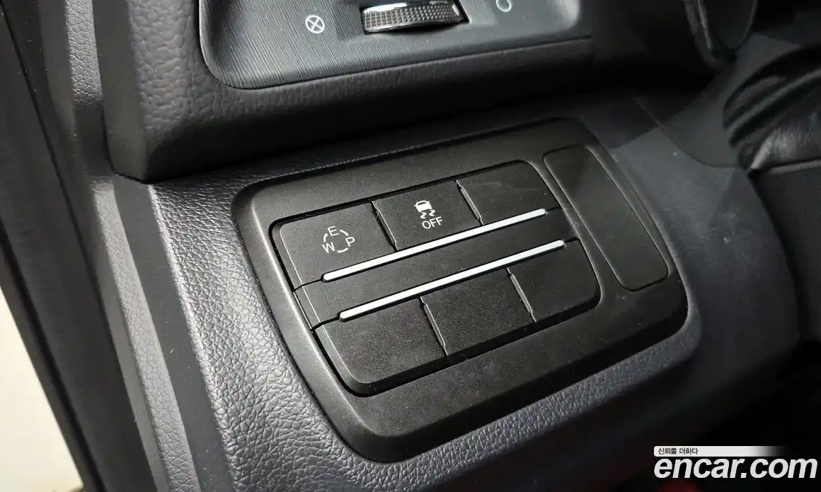 SsangYong TIBOLI 2018 1.6 Автомат в Москве № 28436, фото 19