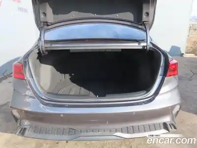 Kia K3 2023 1.6 Автомат в Москве № 287034, миниатюра 5