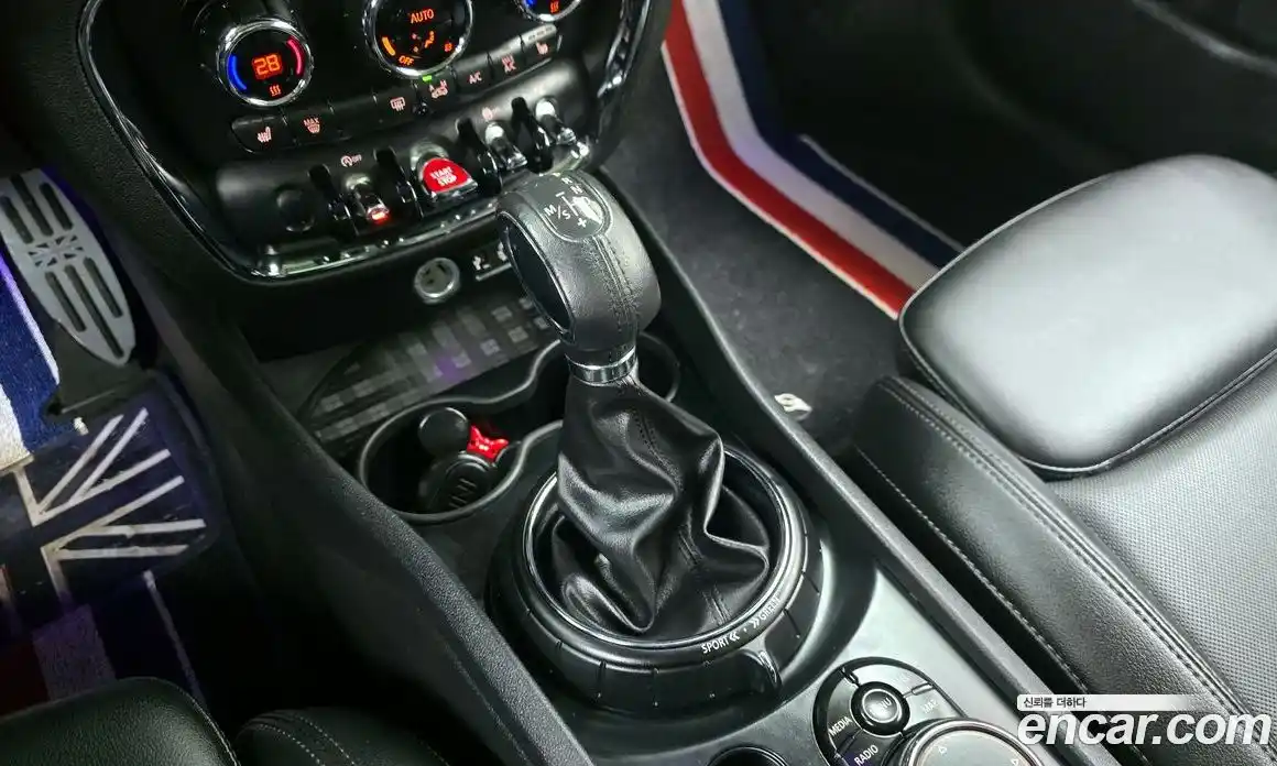 Mini Clubman 2016 2.0 Автомат в Москве № 299480, фото 9