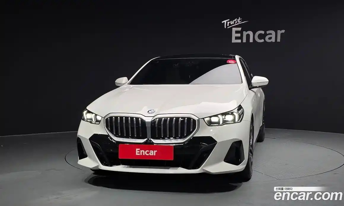 BMW 5-Series 2024 2.0 Автомат в Москве № 302345, фото 15