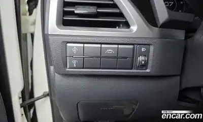 SsangYong Korando 2019 1.6 Автомат в Москве № 30300, миниатюра 8