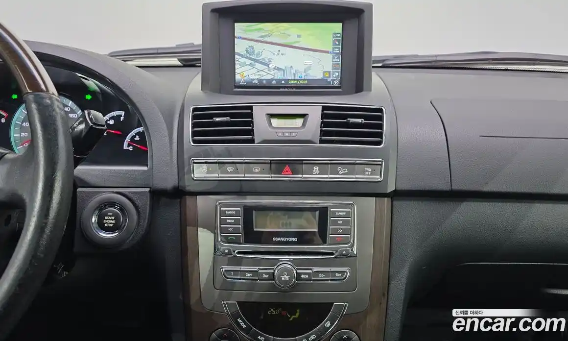 SsangYong Rexton 2014 2.0 Автомат в Москве № 30497, фото 3