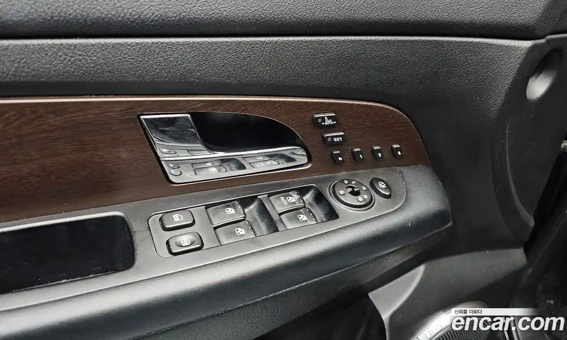 SsangYong Rexton 2014 2.0 Автомат в Москве № 30541, фото 16