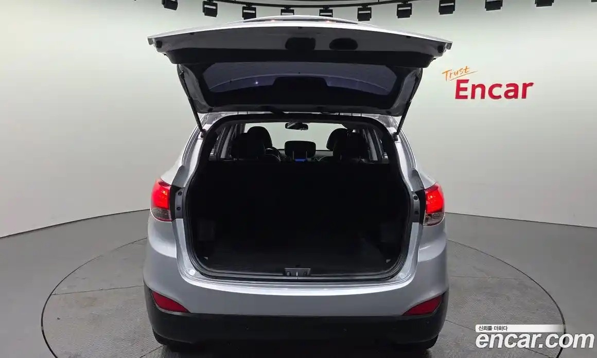 Hyundai Tucson 2013 2.0 Автомат в Москве № 305439, фото 20