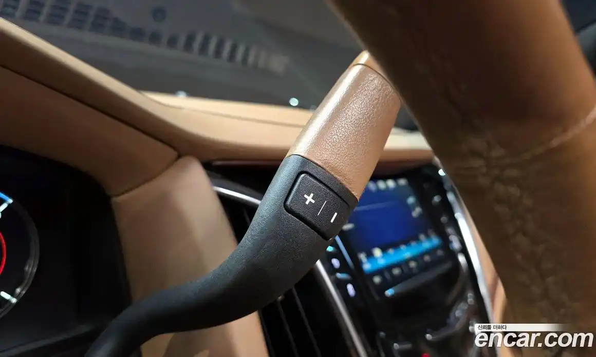 Cadillac Escalade 2017 6.2 Автомат в Москве № 306847, фото 9