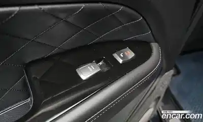 SsangYong Rexton 2018 2.2 Автомат в Москве № 31418, миниатюра 3