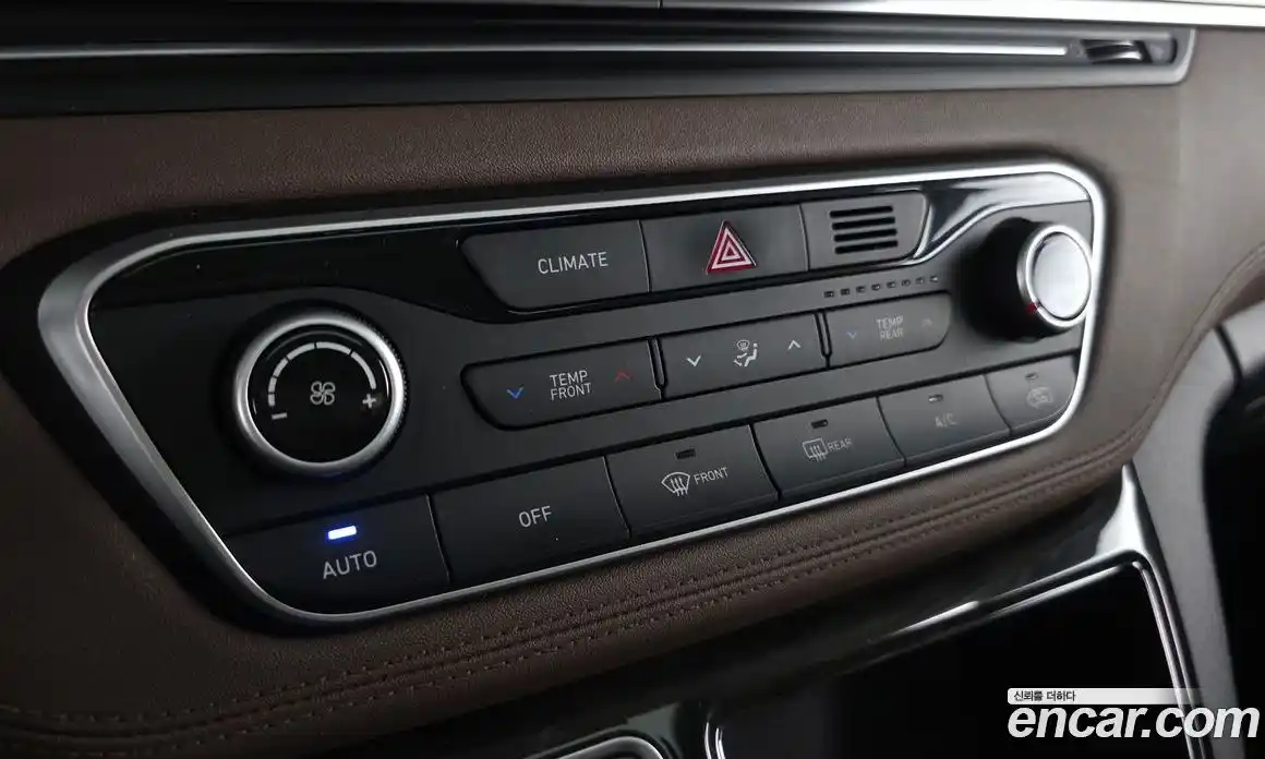 Hyundai Starex 2019 2.5 Автомат в Москве № 320161, фото 5