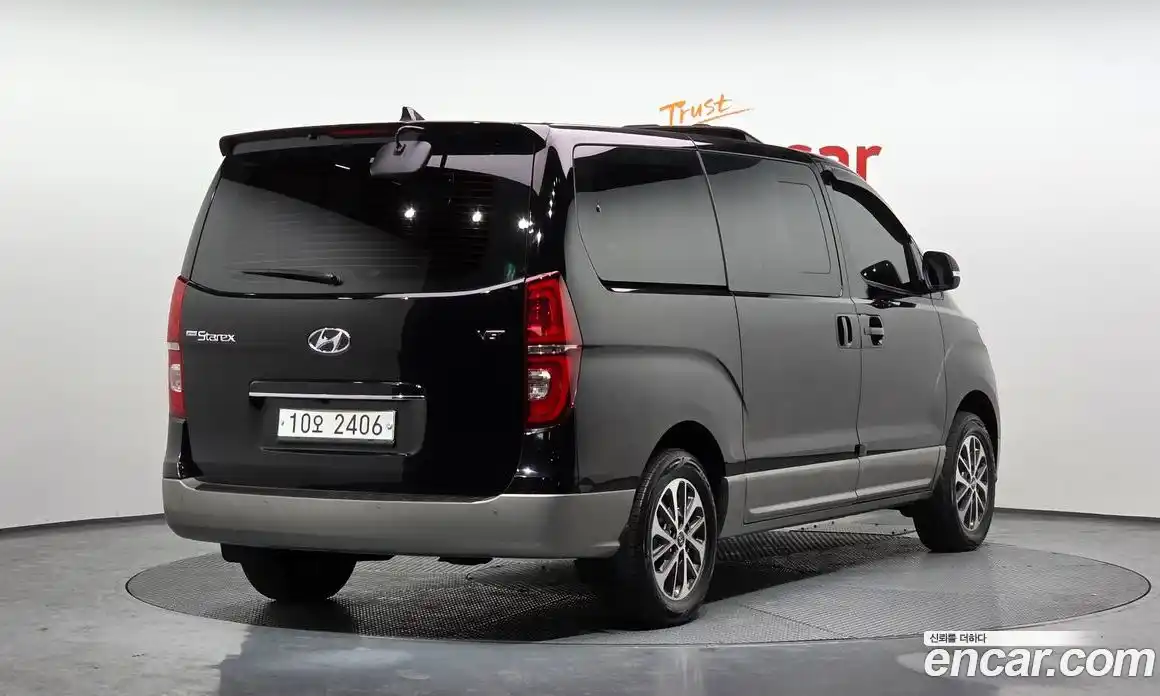Hyundai Starex 2019 2.5 Автомат в Москве № 320161, фото 6