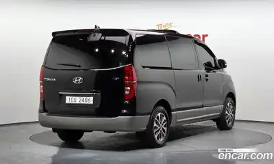 Hyundai Starex 2019 2.5 Автомат в Москве № 320161, миниатюра 6