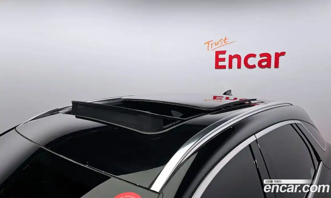 Genesis GV70 2023 2.5 Автомат в Москве № 328511, фото 16