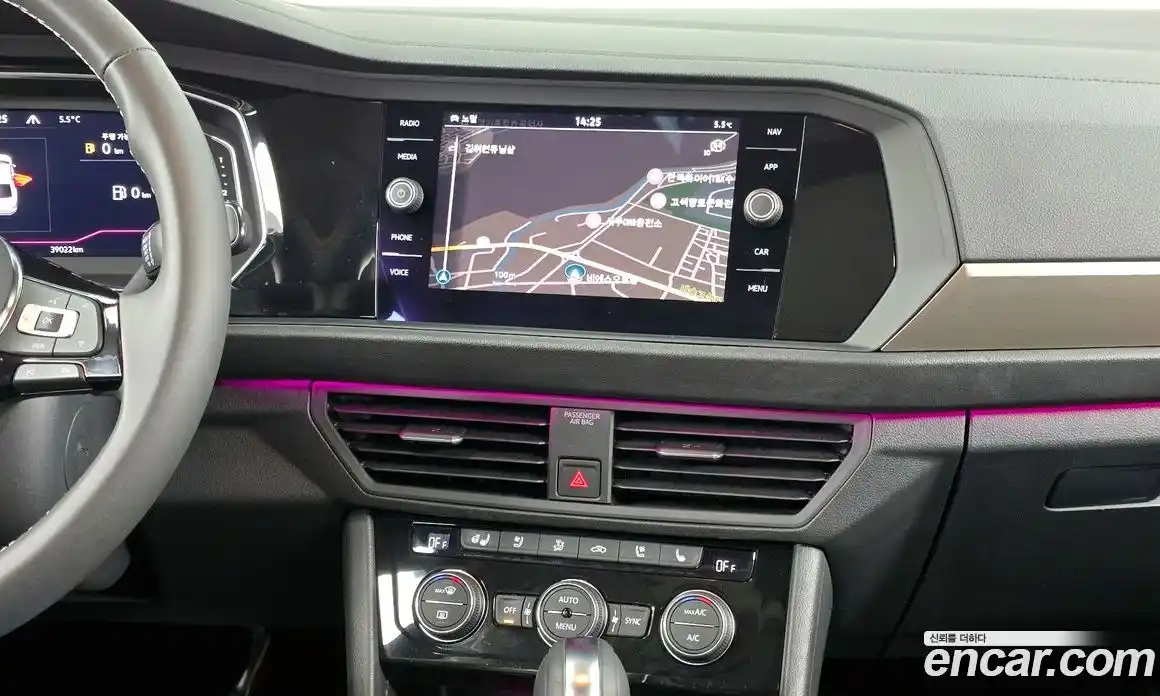 Volkswagen Jetta 2021 1.4 Автомат в Москве № 329782, фото 14