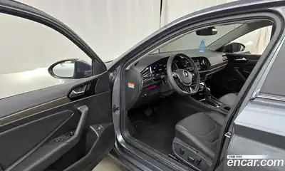 Volkswagen Jetta 2021 1.4 Автомат в Москве № 329782, миниатюра 10