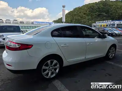 Renault SM3 2010 1.6 Автомат в Москве № 330020, миниатюра 4