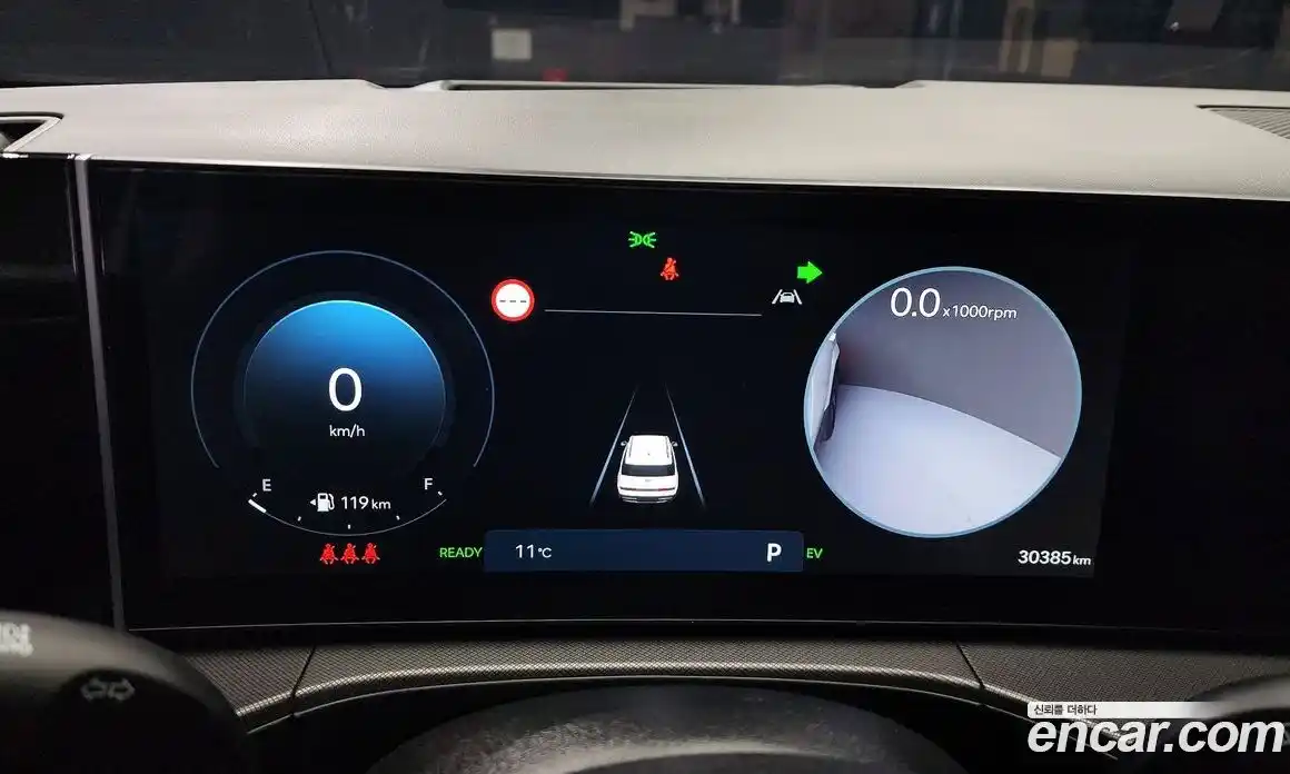 Hyundai Santa Fe 2024 1.6 Автомат в Москве № 335463, фото 16